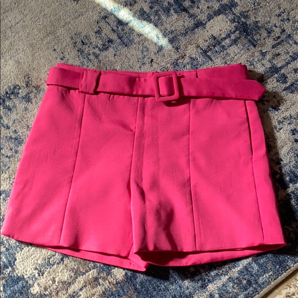 Fuisha belt shorts